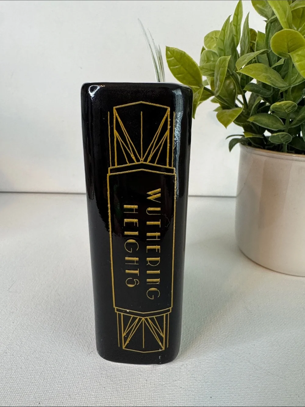 📚 Wuthering Heights Book Vase Ceramic Pen Pencil Holder Desk Decor
